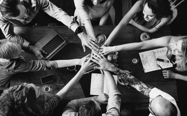 Sådan fremmer du arbejdsglæde